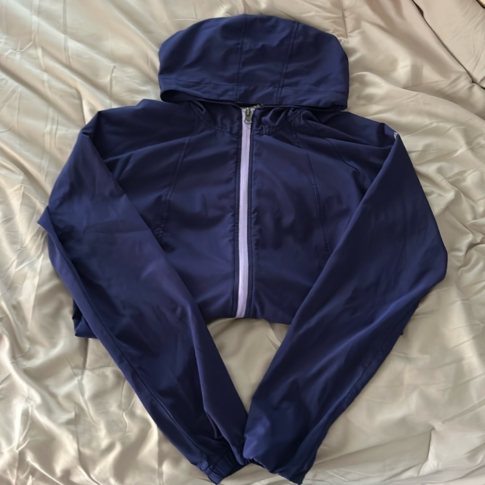 avalanche windbreaker jacket